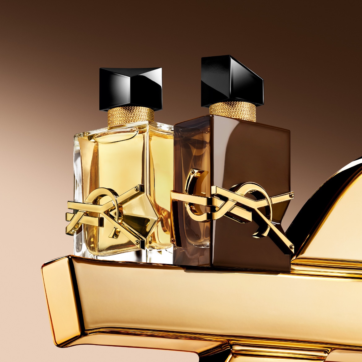 265450 LPD_YSL Libre SantalCouture Douglas BrandHighlights 1170x1170 v1B A9.jpg