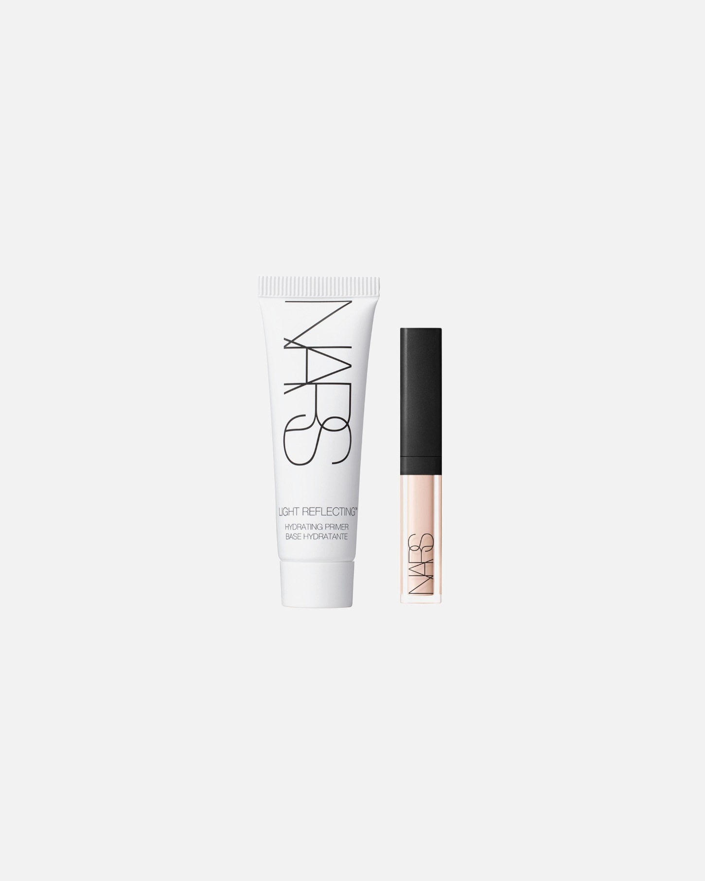 di Unisex Omaggio: Mini radiant Creamy Concealer 4ml - Nars Mini primer e mini correttore in omaggio all'acquisto di almeno 69€ in prodotti Nars. Esclusi i prodotti Douglas Partner.