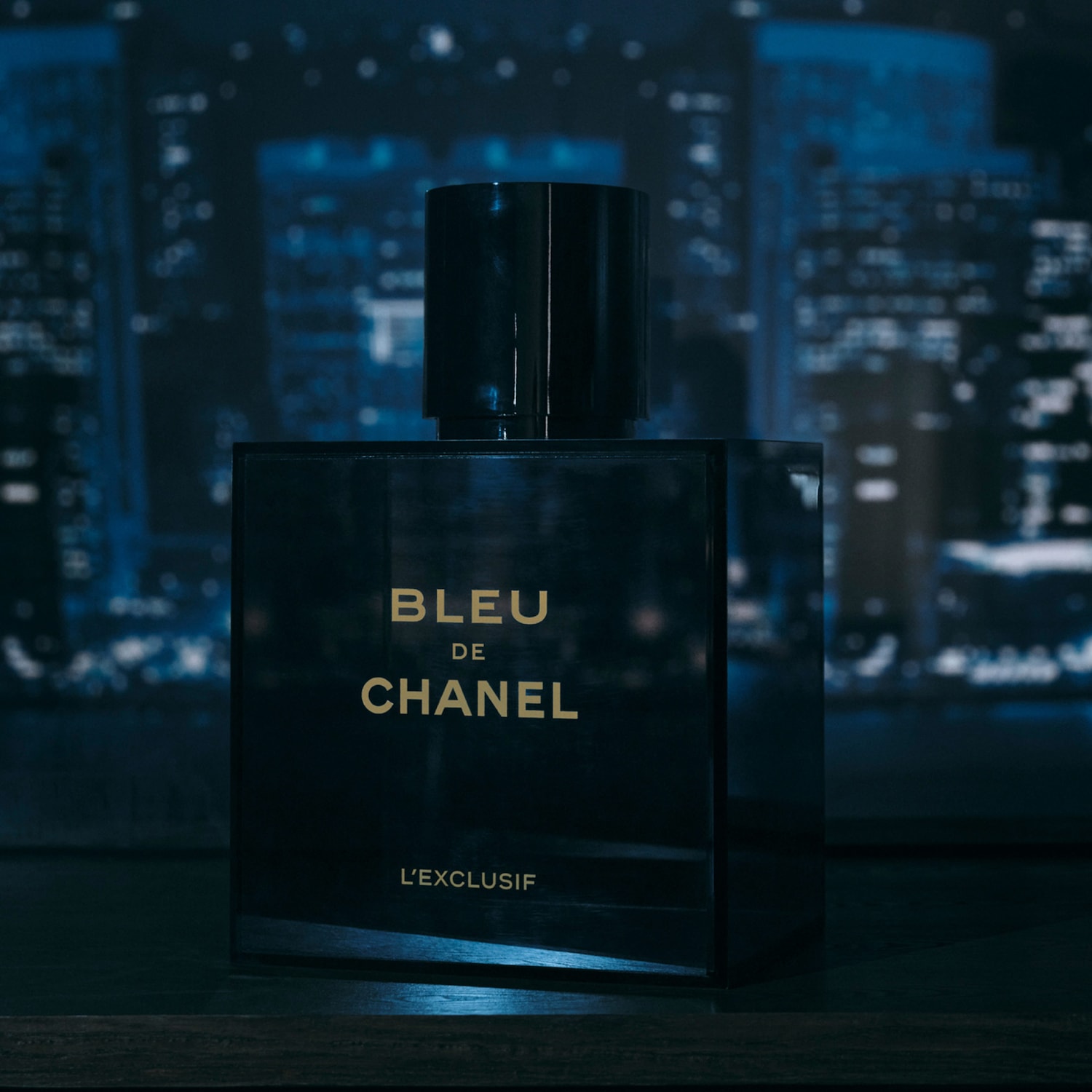 BLEU_DE_CHANEL_1H26_IT_DOUGLAS_BANNER_BTS_1170x1170.jpg