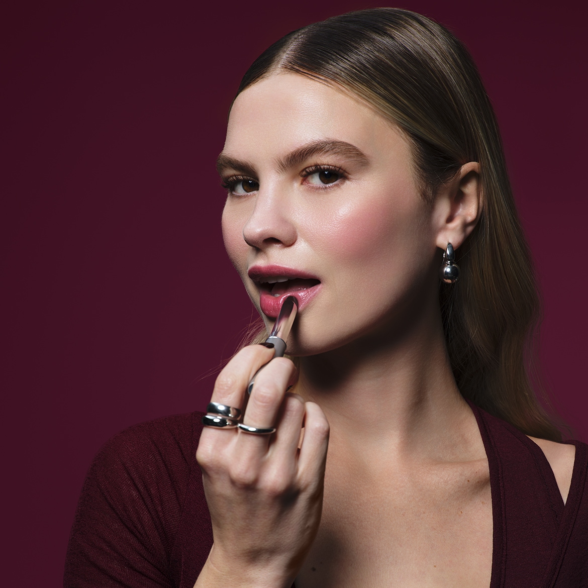 CL ALMOST LIPSTICK DAY Douglas Brand Highlights 1170x1170.jpg