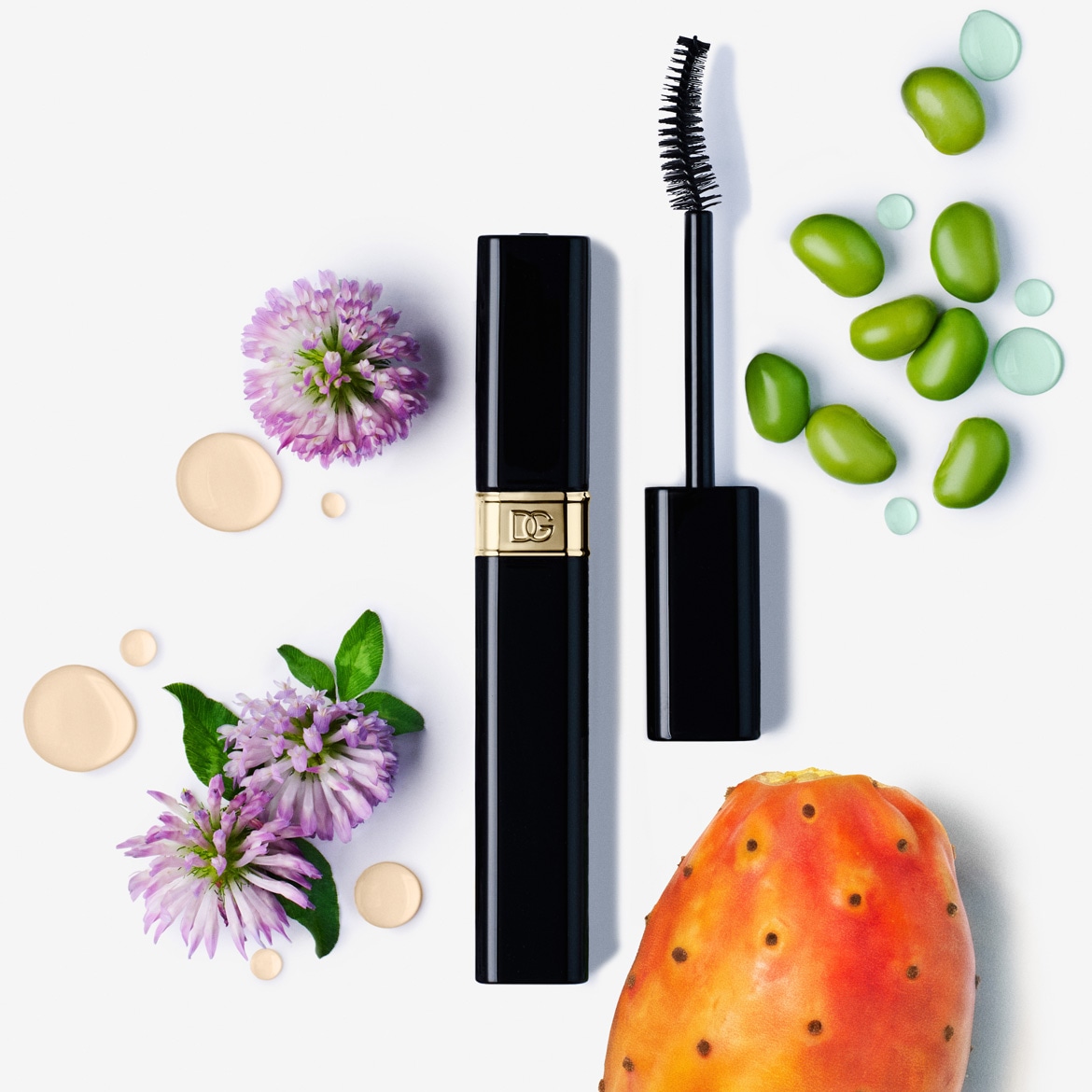 DGB-UA-11990790-48-2607-2199-1_DG_IT_MU26_MY-LASH-SEDUCTION-MASCARA_NATURALLY-BLACK_PRODUCT-W-INGREDIENT_1170x1170.jpg