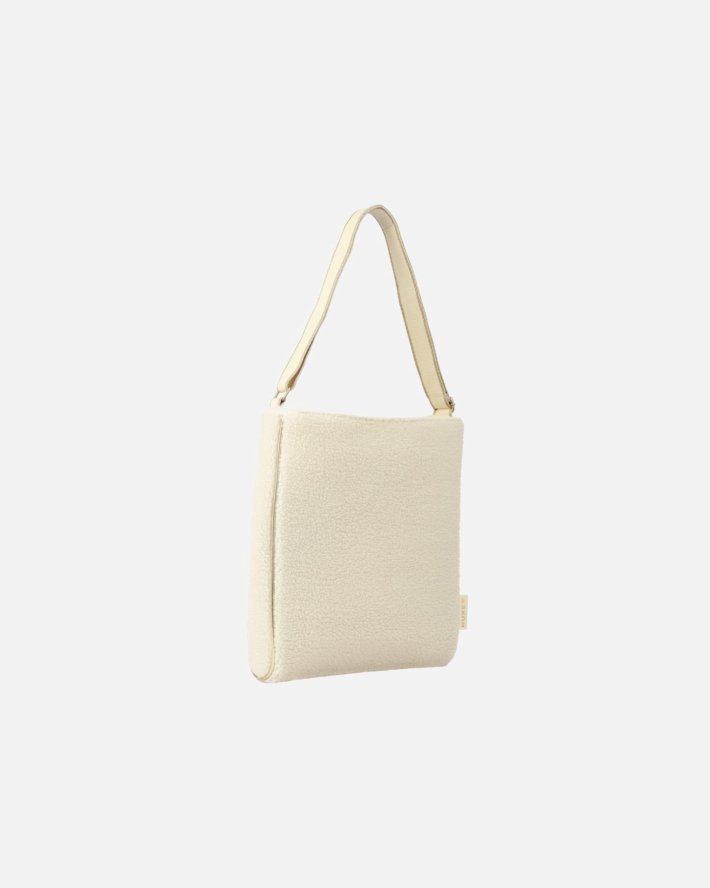 Winter bag in omaggio all'acquisto di 45€ di prodotti Nuxe. Esclusi i prodotti Douglas Partner.