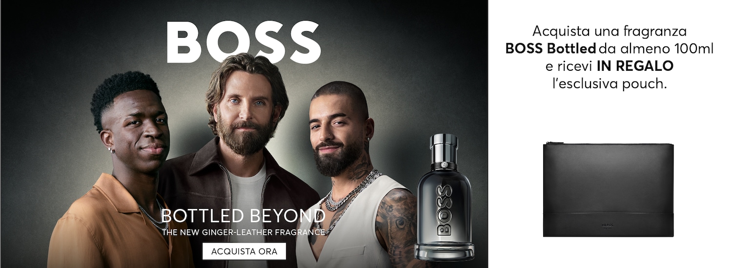 Immagine pubblicitaria di BOSS Bottled Beyond, la nuova fragranza ginger-leather, con tre testimonial maschili e il flacone del profumo; acquista ora per scoprire un'esperienza olfattiva audace.