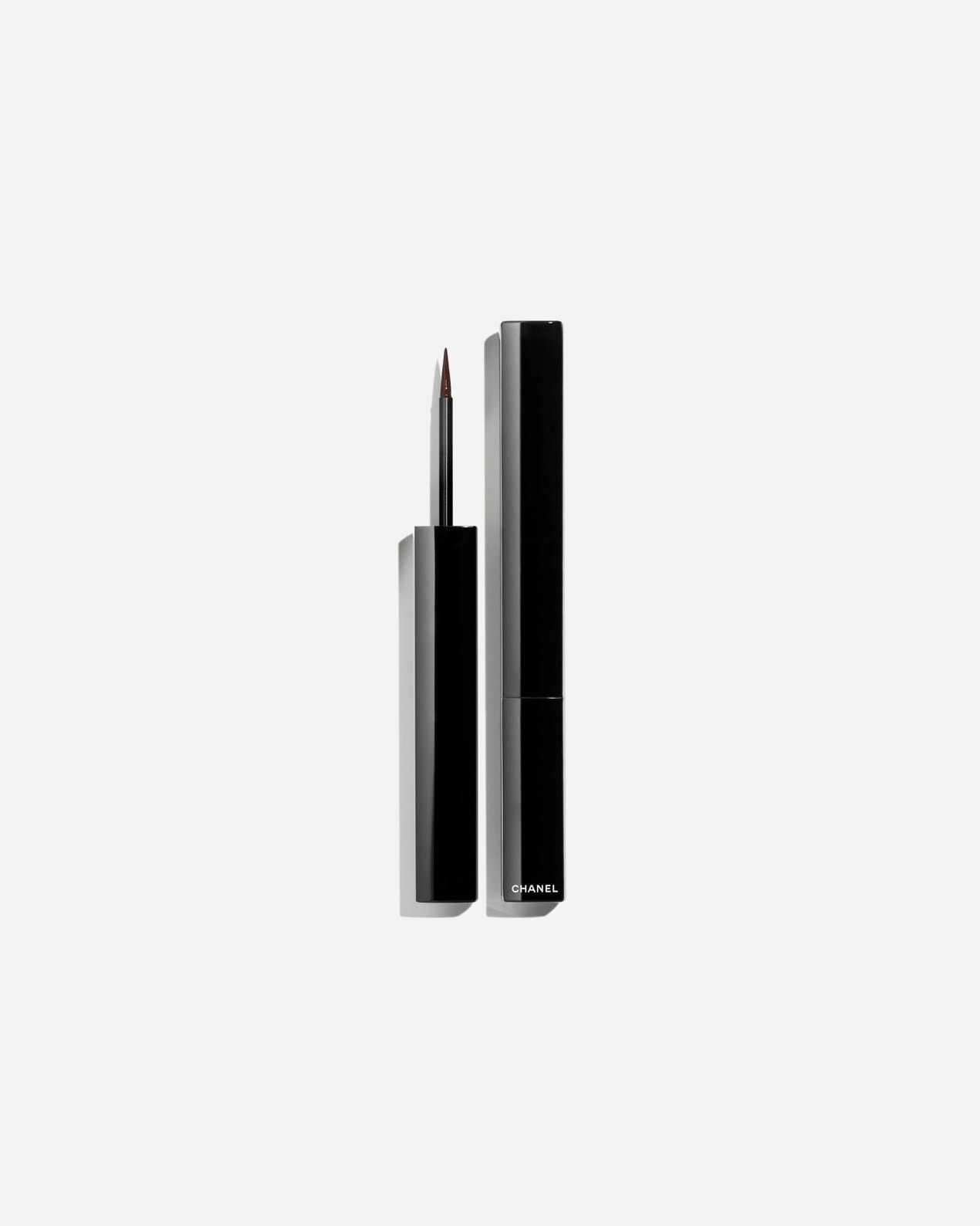 Eyeliner di Femmina CHANEL LE LINER DE CHANEL ULTRA BRUN