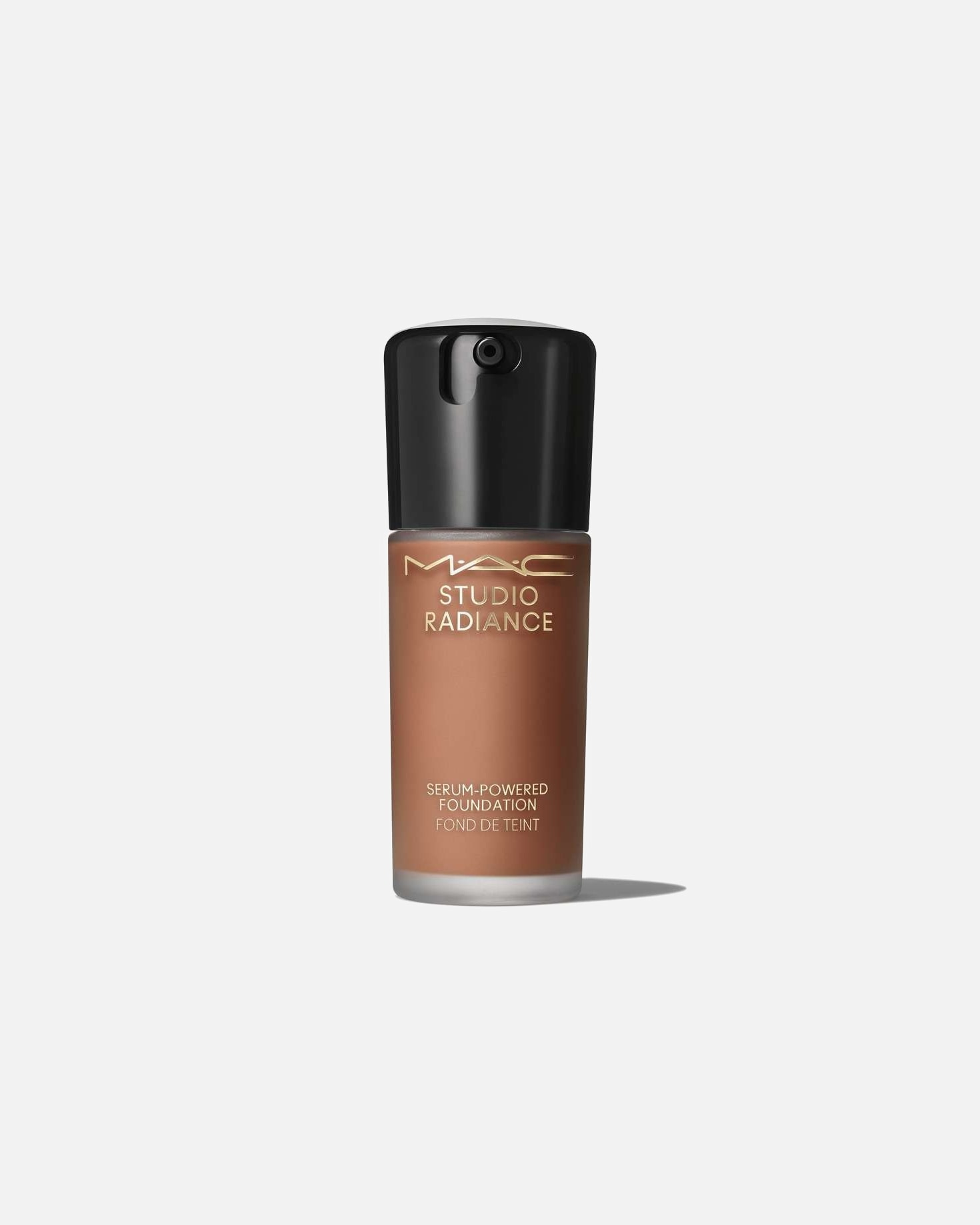 Fondotinta di Unisex MAC Studio Radiance Serum-Powered Foundation NW55